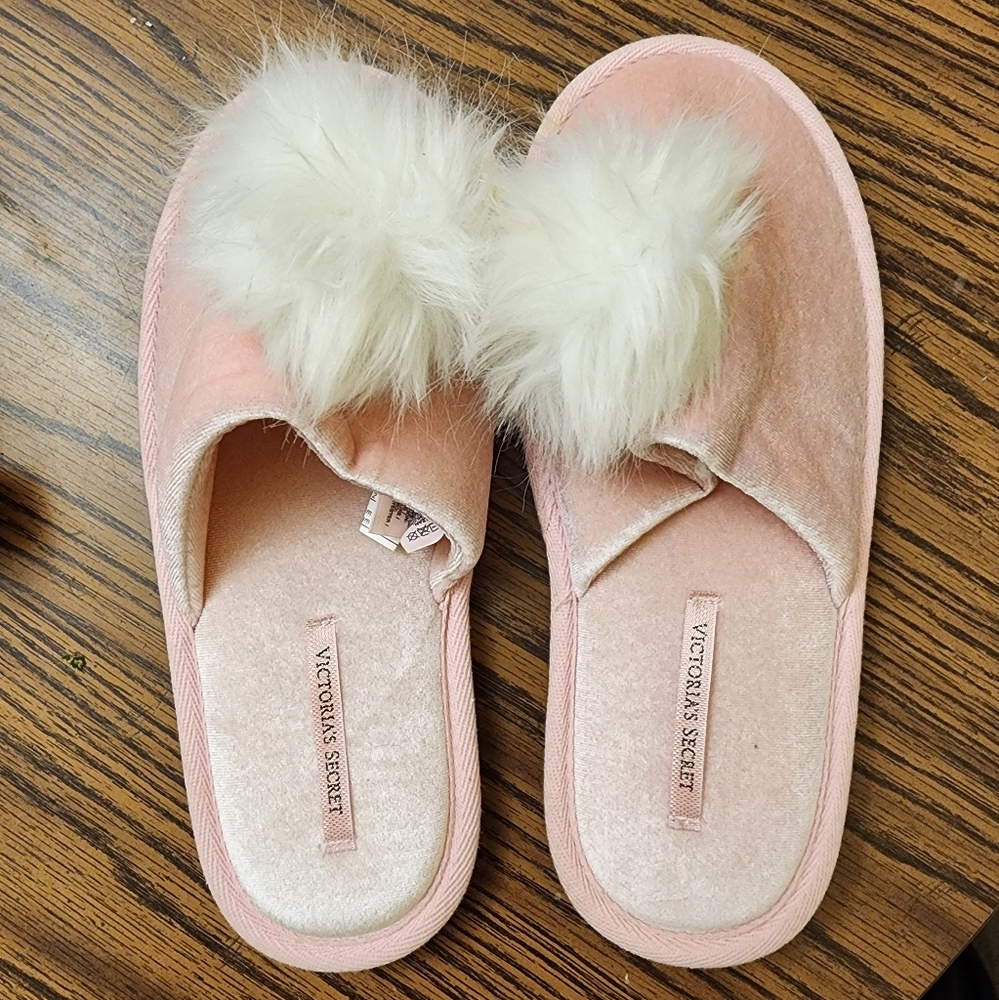 Victoria's Secret Slippers